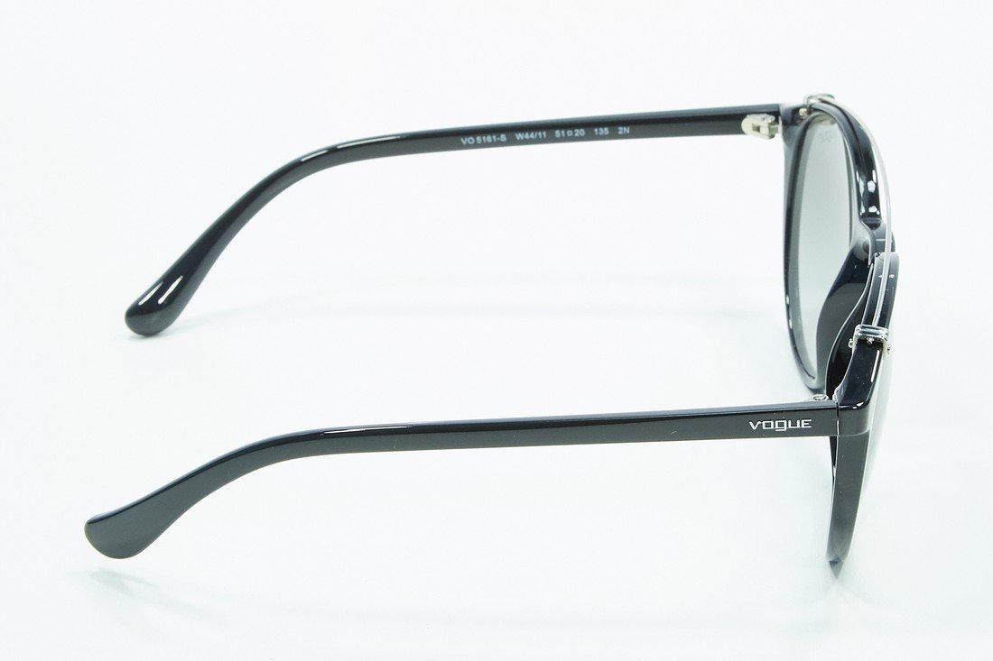 Солнцезащитные очки  Vogue 0VO5161S-W44/11 51 (+) - 3