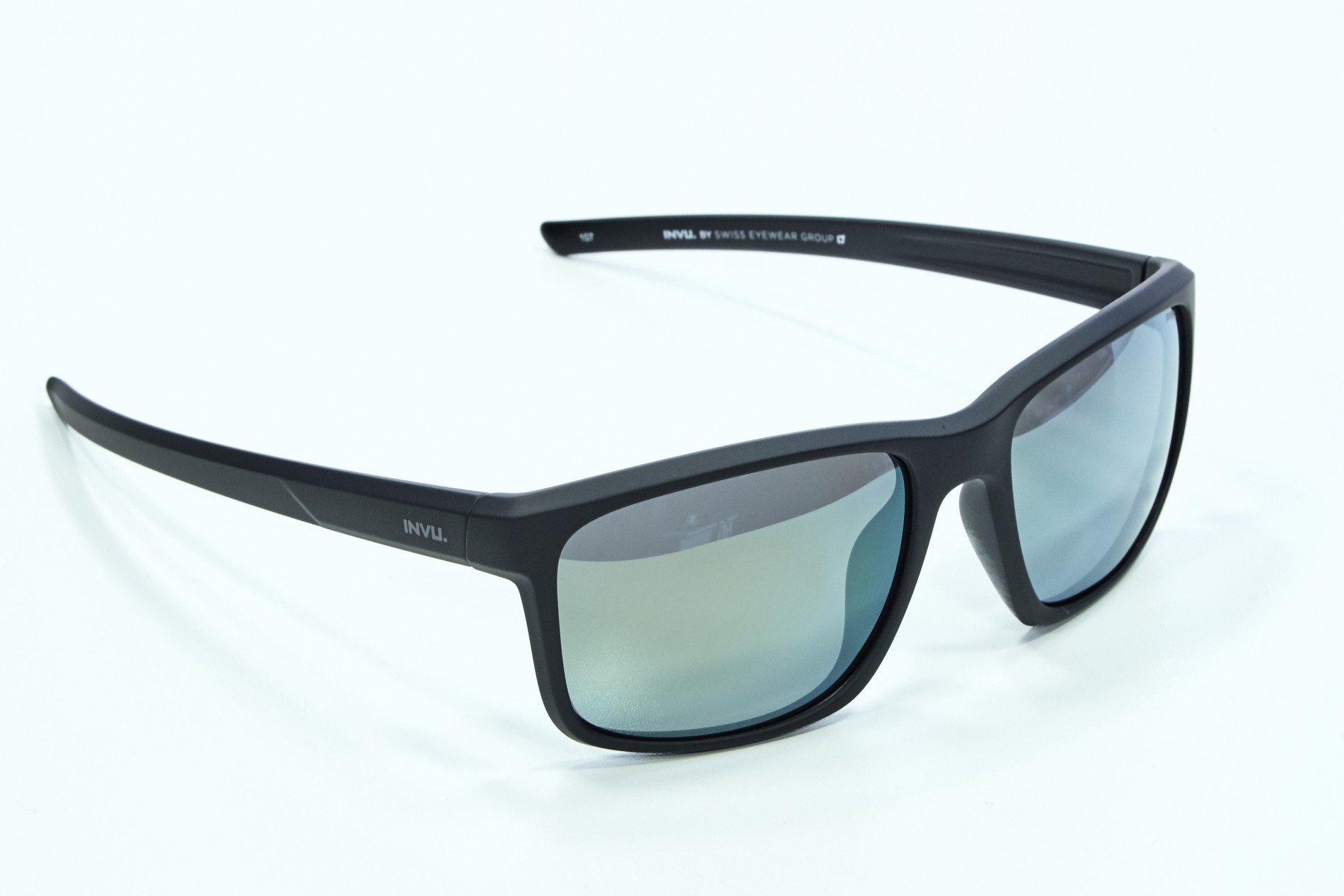 Солнцезащитные очки  Invu A2801C (+) - 2